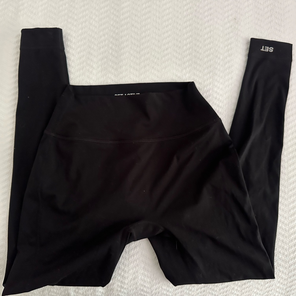 SET Active Black Leggings